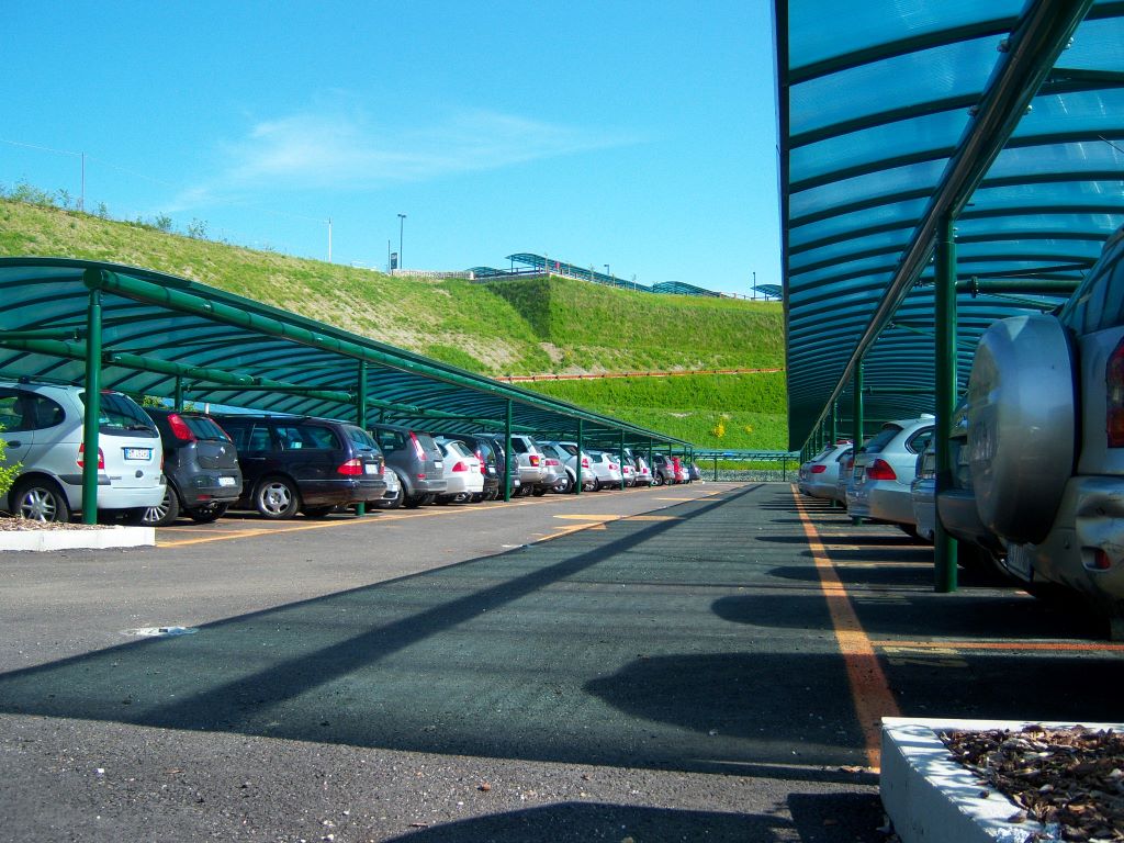 Parcheggio coperto a Malpensa